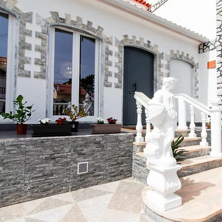 Castelo Sereno بيت ضيافة